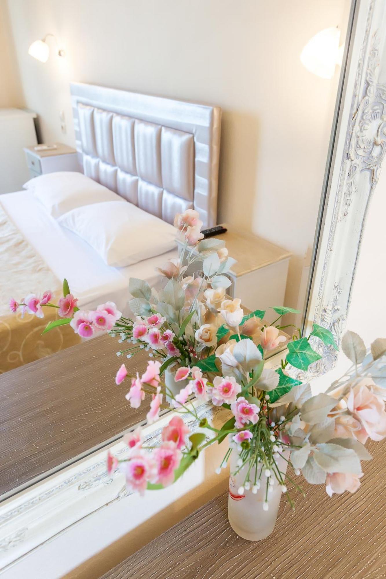 Aparthotel Mon Repos Panormos  Zewnętrze zdjęcie