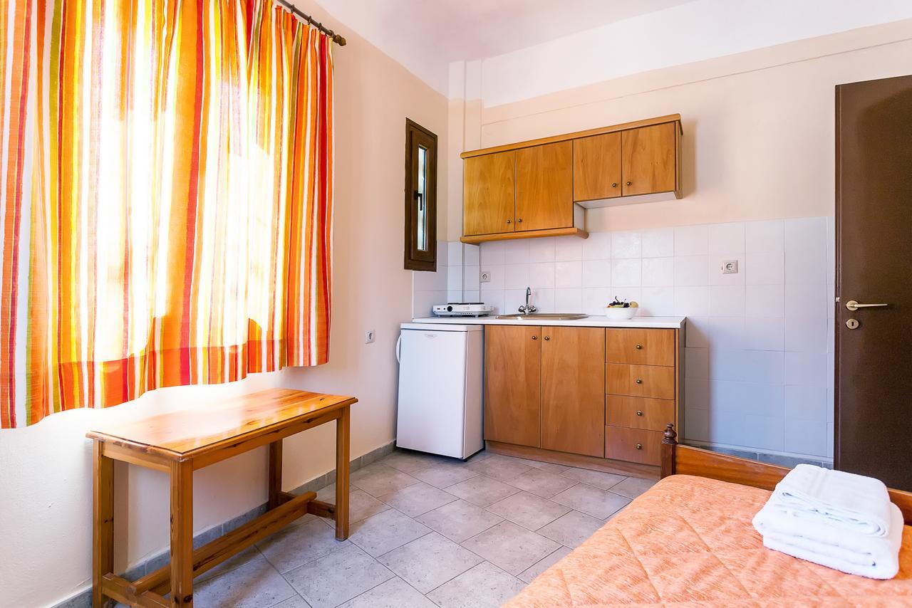 Aparthotel Mon Repos Panormos  Zewnętrze zdjęcie